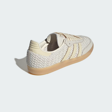 Women's Samba OG Shoes  Off White / Warm Vanilla / Gum