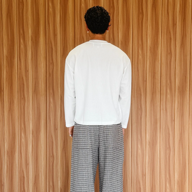 The Waffle Longsleeve - White