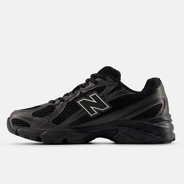 New Balance 740 Black