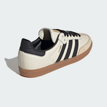 Adidas women's Samba  CREAM WHITE/CORE BLACK/SAND STRATA